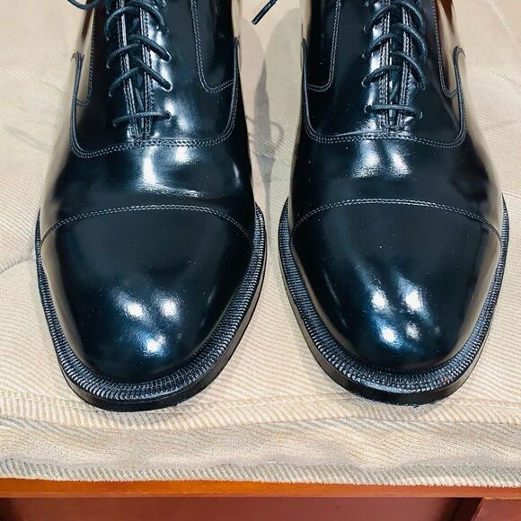 Johnston and Murphy Optima handcrafted Cap Toe Oxford. - Picture 2 of 14